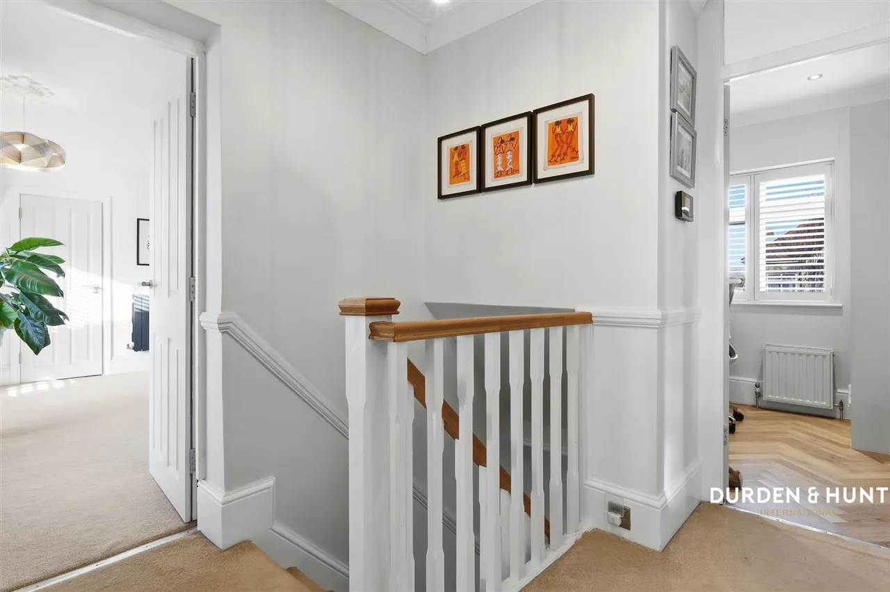 Lytton Road, Romford, RM2, photo 10