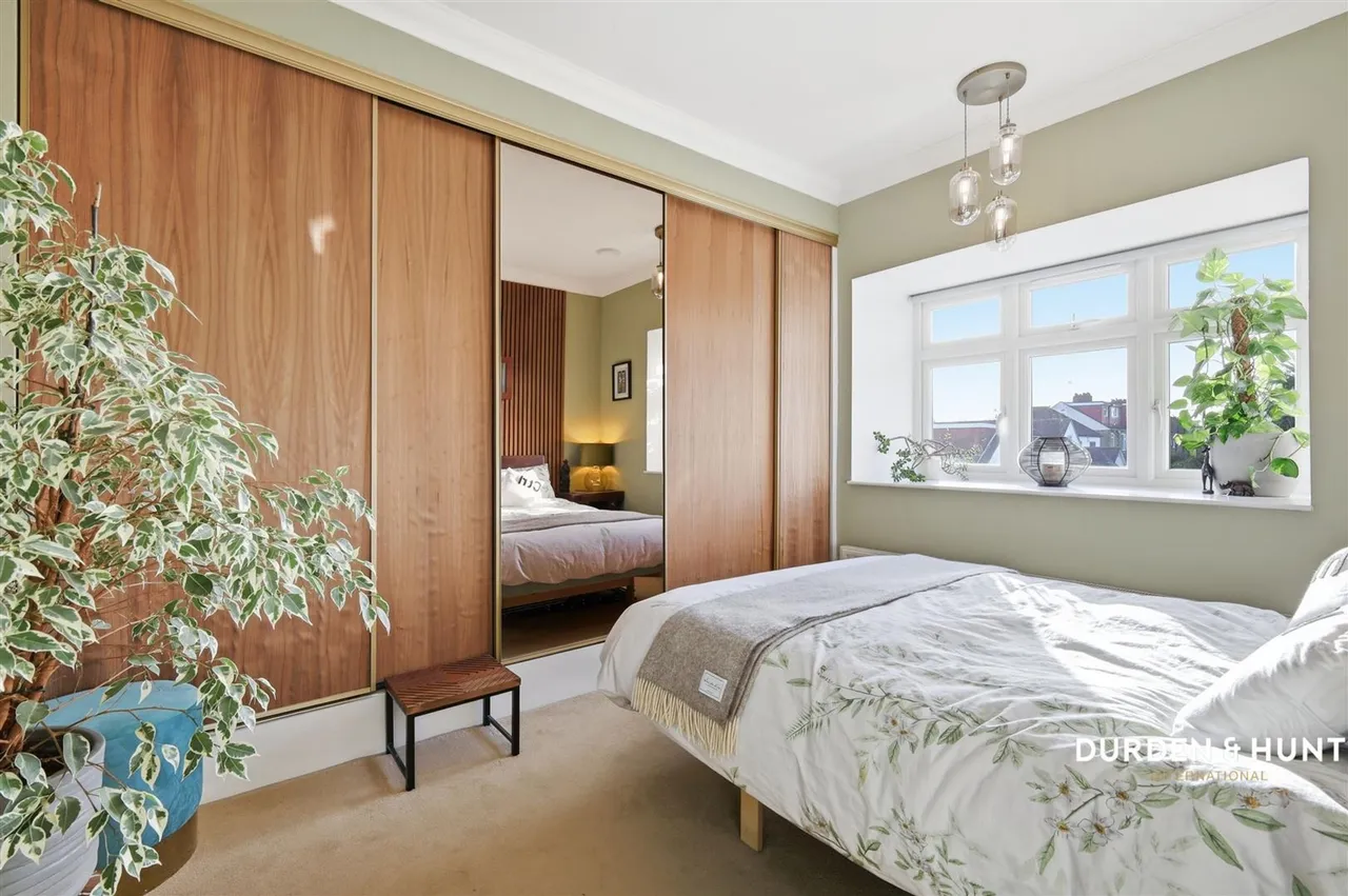 Lytton Road, Romford, RM2, photo 15