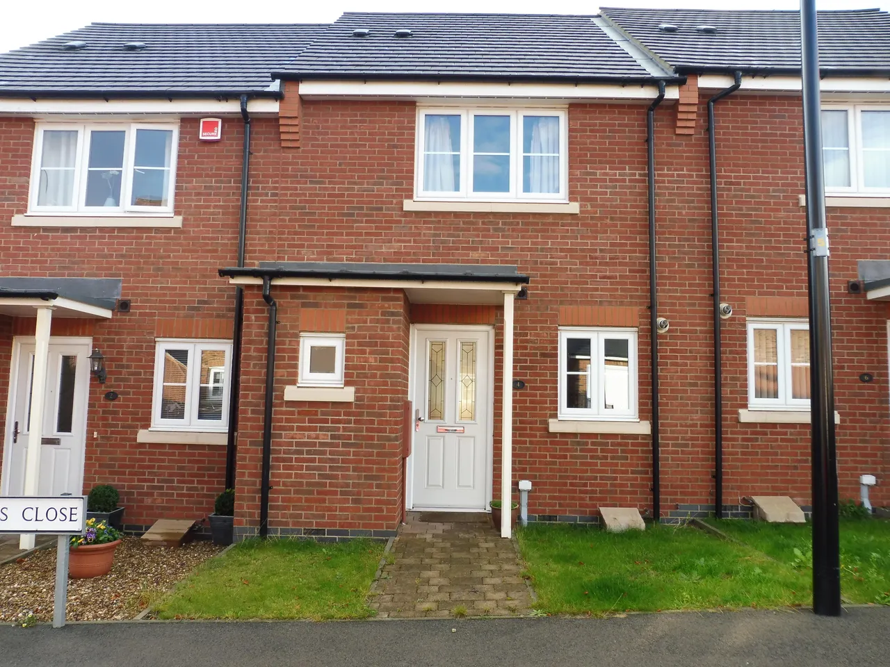 2 bed property to rent, Becks Close, Birstall, LE4