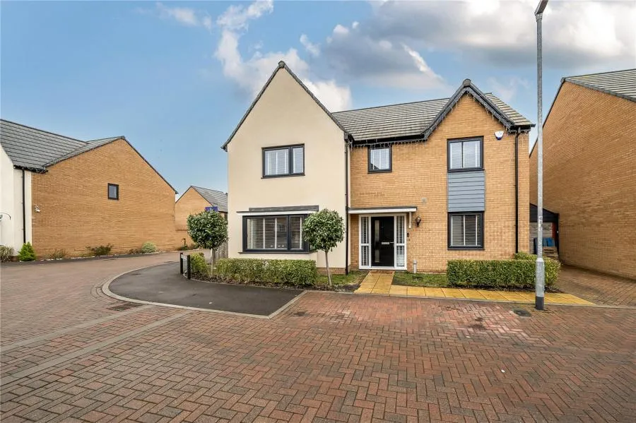Aventine Grove, Houghton Regis, LU5, photo 23