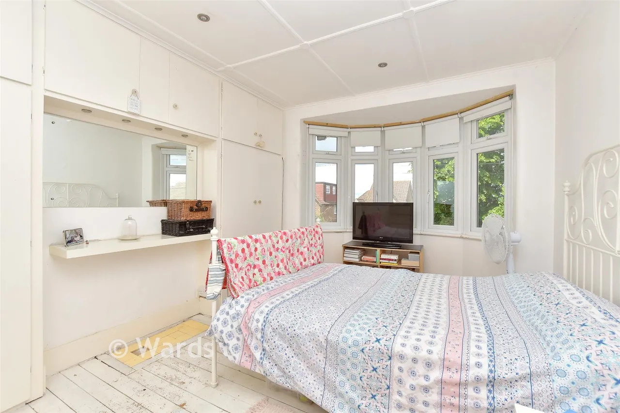 Second Avenue, Gillingham, ME7, photo 11