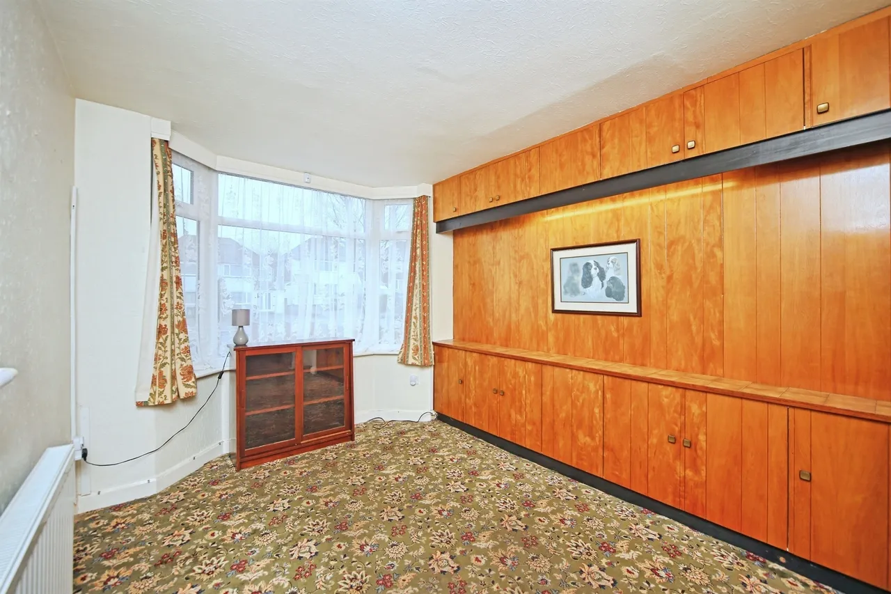 Pierce Avenue, Solihull, B92, photo 6