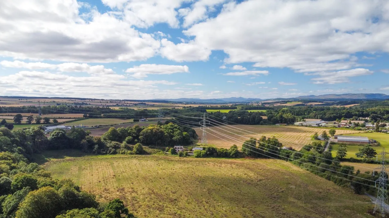 Ruthvenfield, Perth, PH1, photo 14
