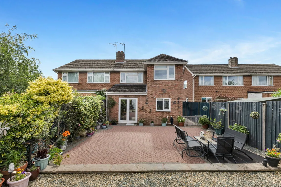 Newfield Close, Solihull, B91 2SH, photo 2