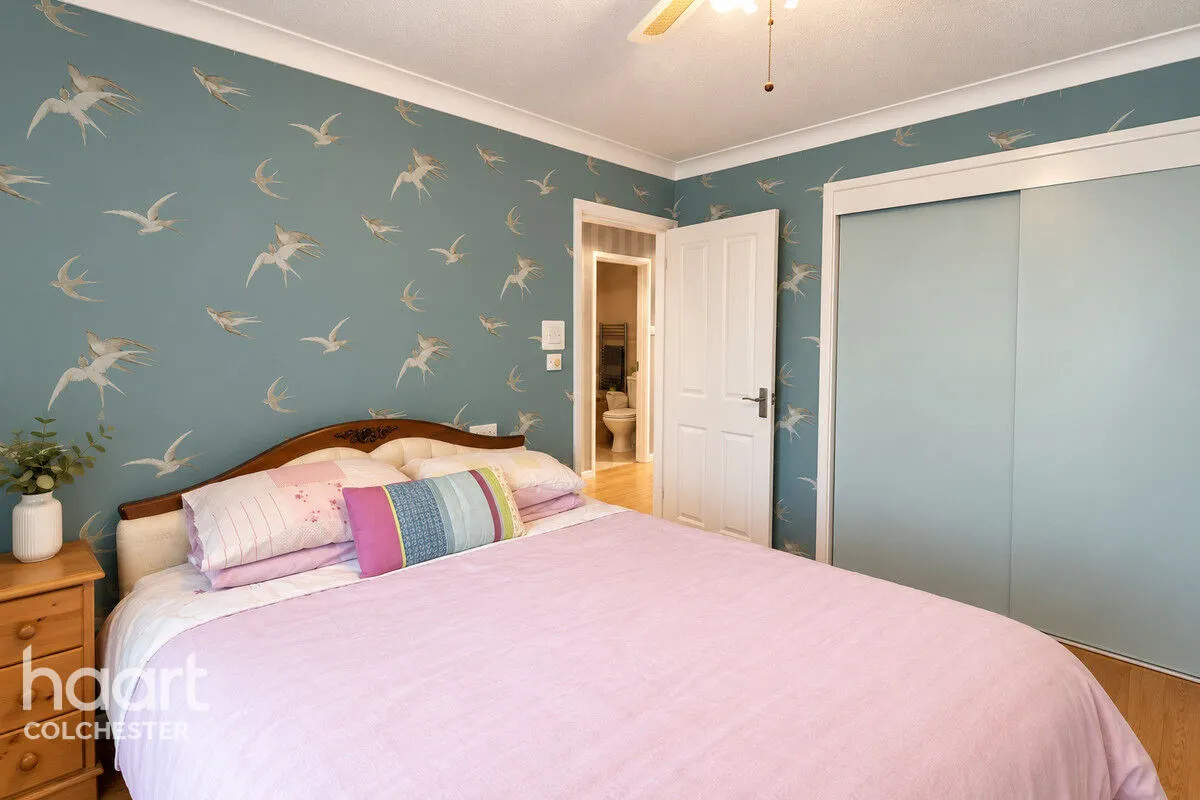 Chatsworth Road, Colchester, CO5, photo 10