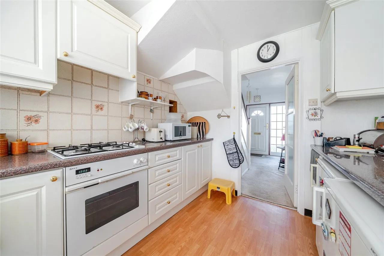 Durrant Way, Farnborough Village, BR6, photo 13