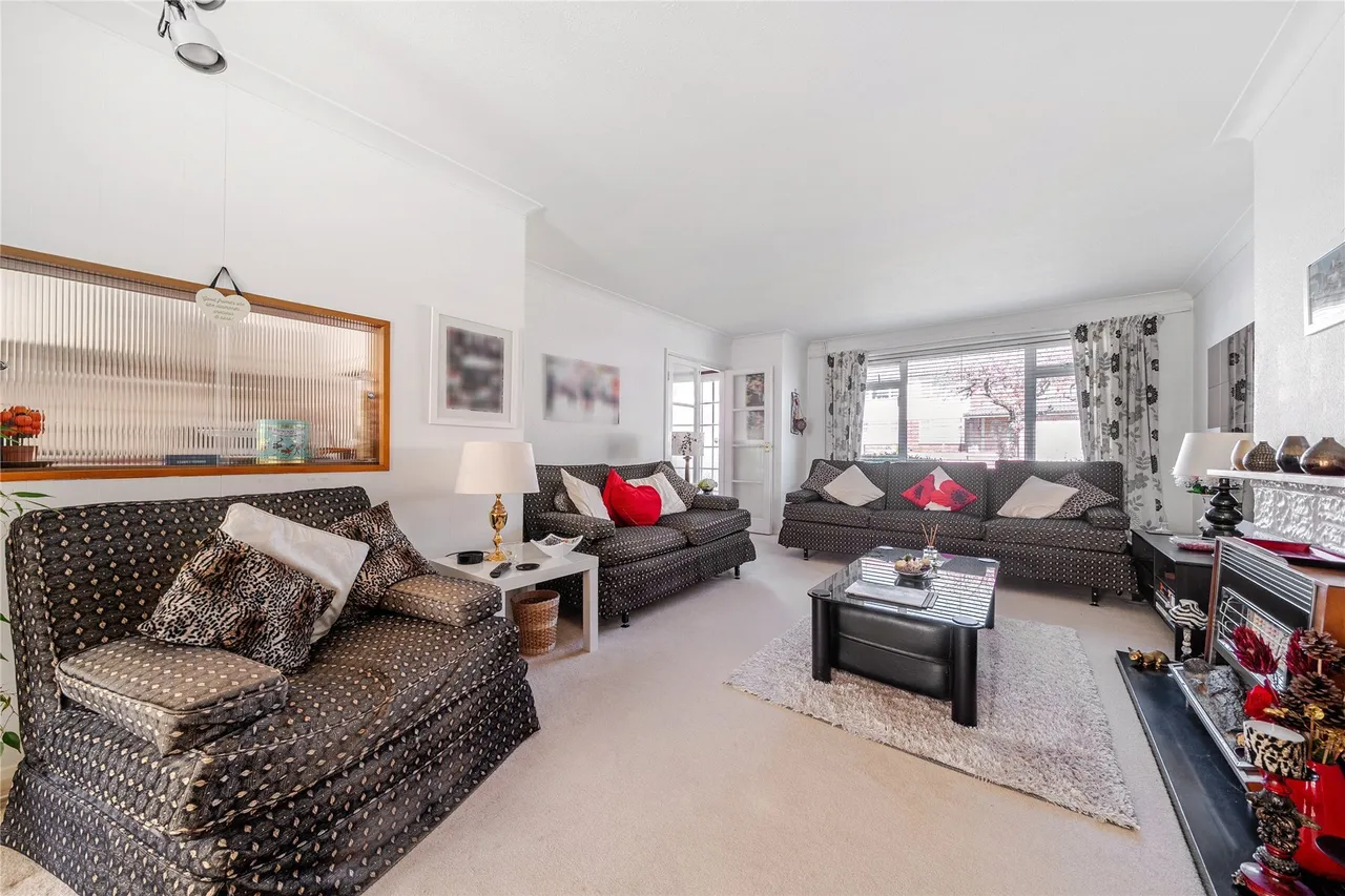 Durrant Way, Farnborough Village, BR6, photo 20