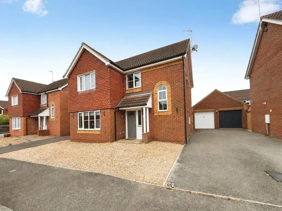 3 bed house for sale, Greenwich Avenue, Holbeach, PE12