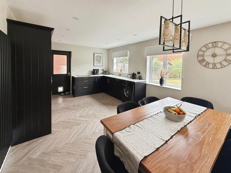 Greenwich Avenue, Holbeach, PE12, photo 6