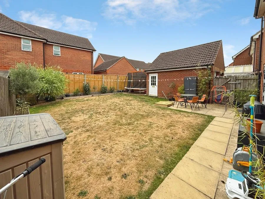 Greenwich Avenue, Holbeach, PE12, photo 21