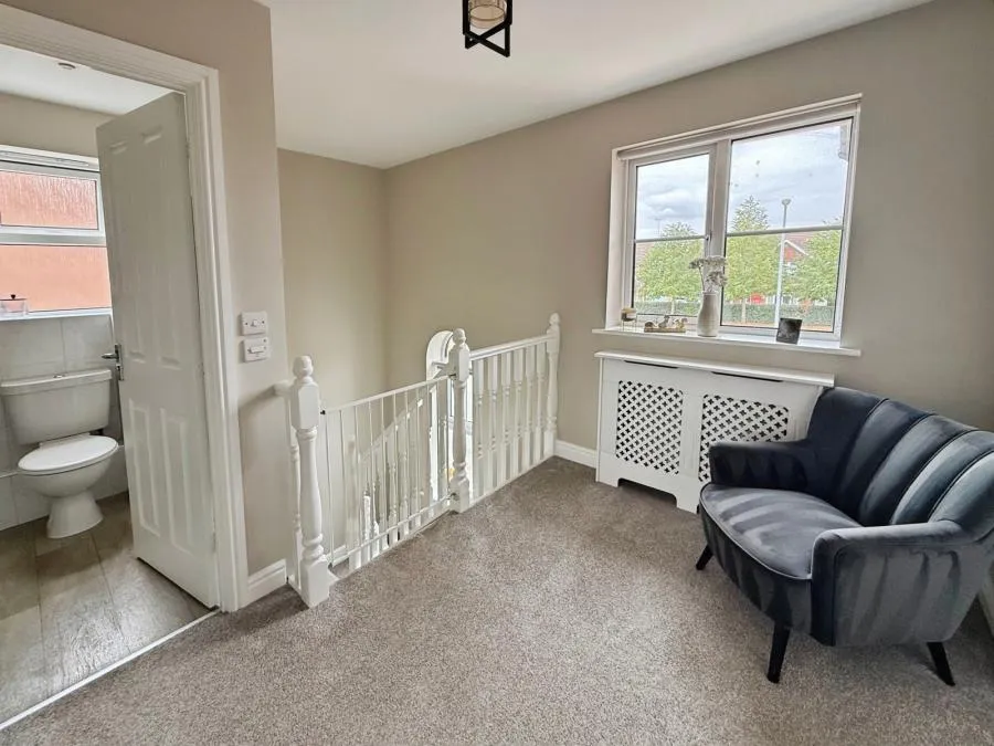 Greenwich Avenue, Holbeach, PE12, photo 12