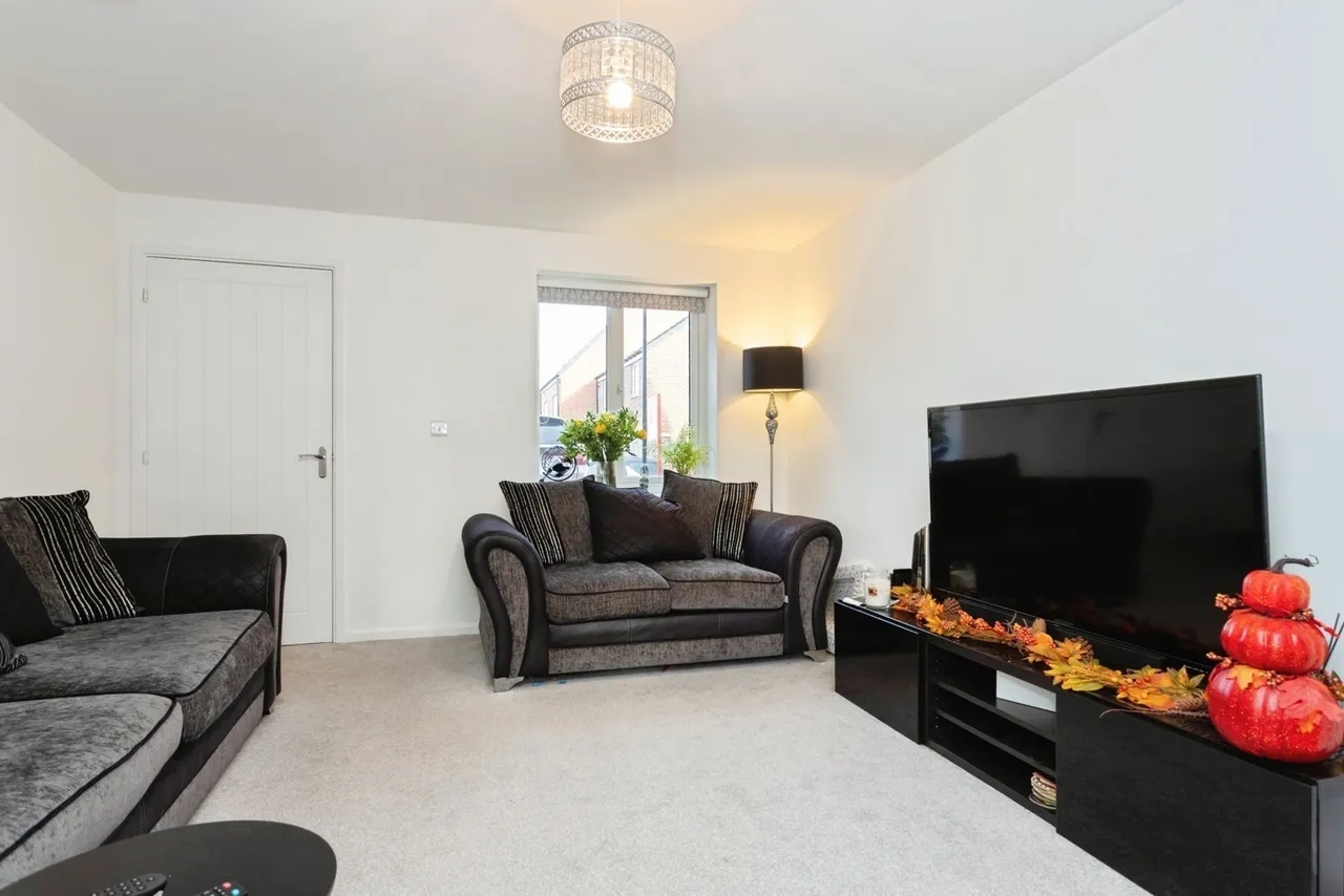 Seville Lane, Chilton Moor, Houghton Le Spring, Tyne and Wear, DH4, photo 2