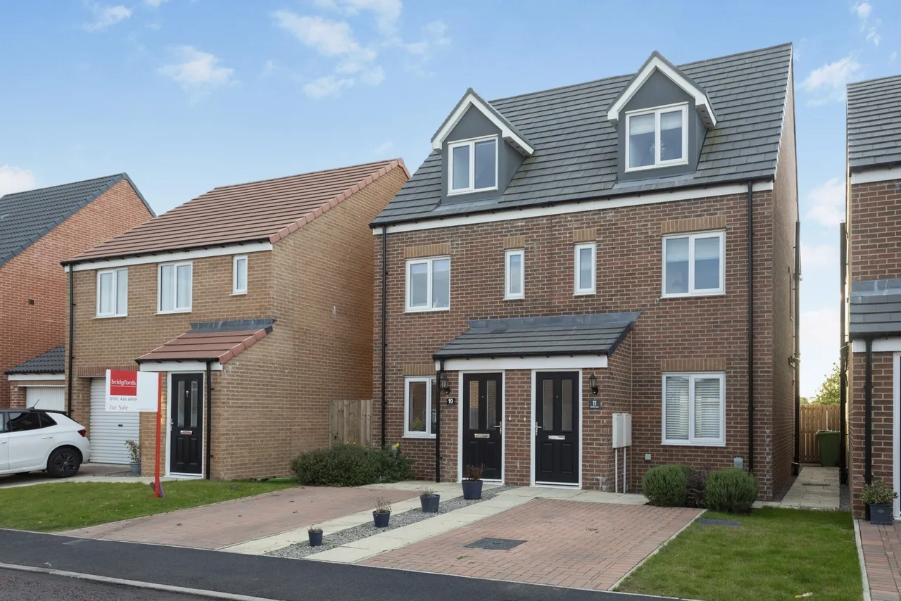 3 bed house for sale — Seville Lane, Chilton Moor, Houghton Le Spring, Tyne and Wear, DH4