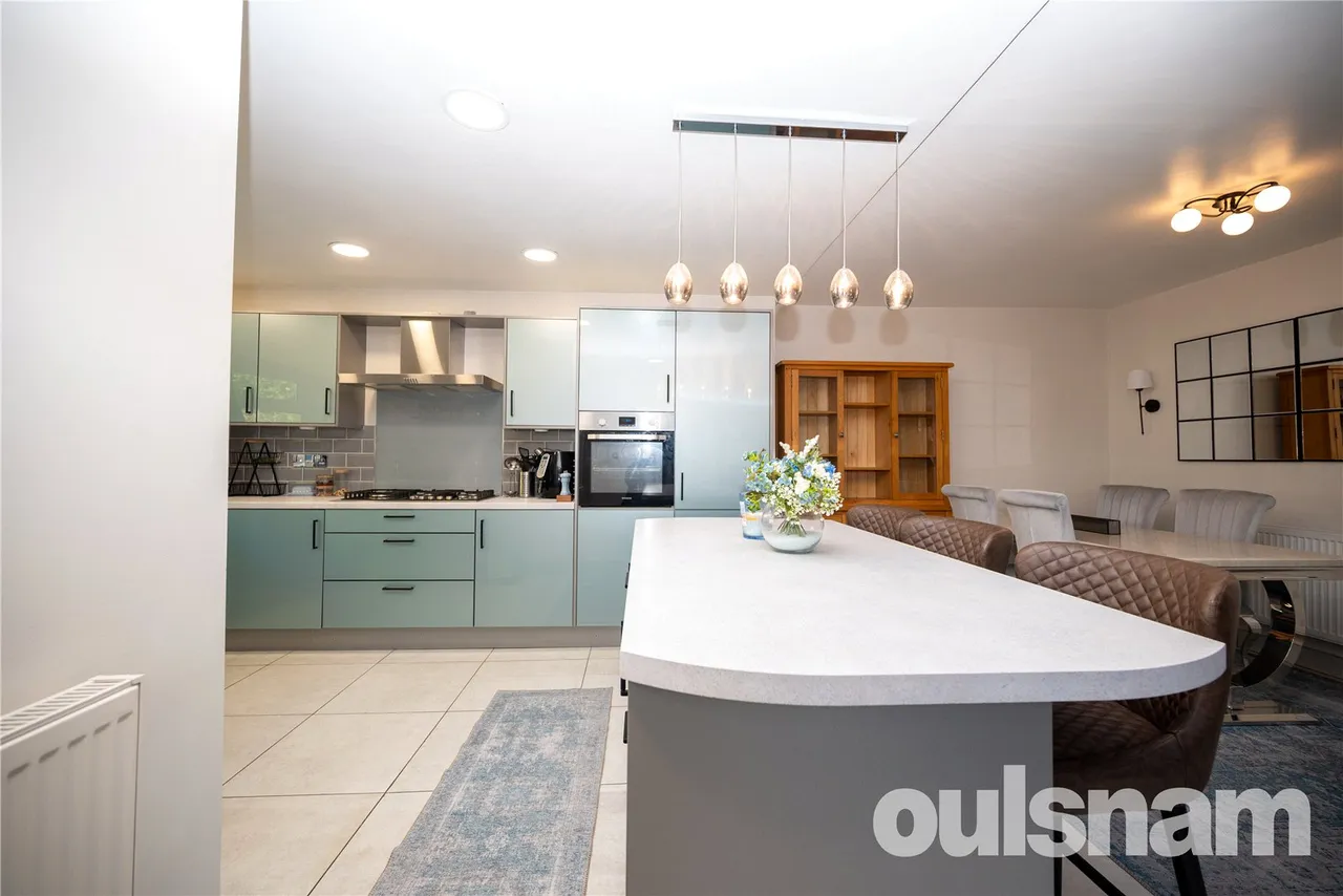 Yardley Wood Road, Birmingham, B14, photo 6