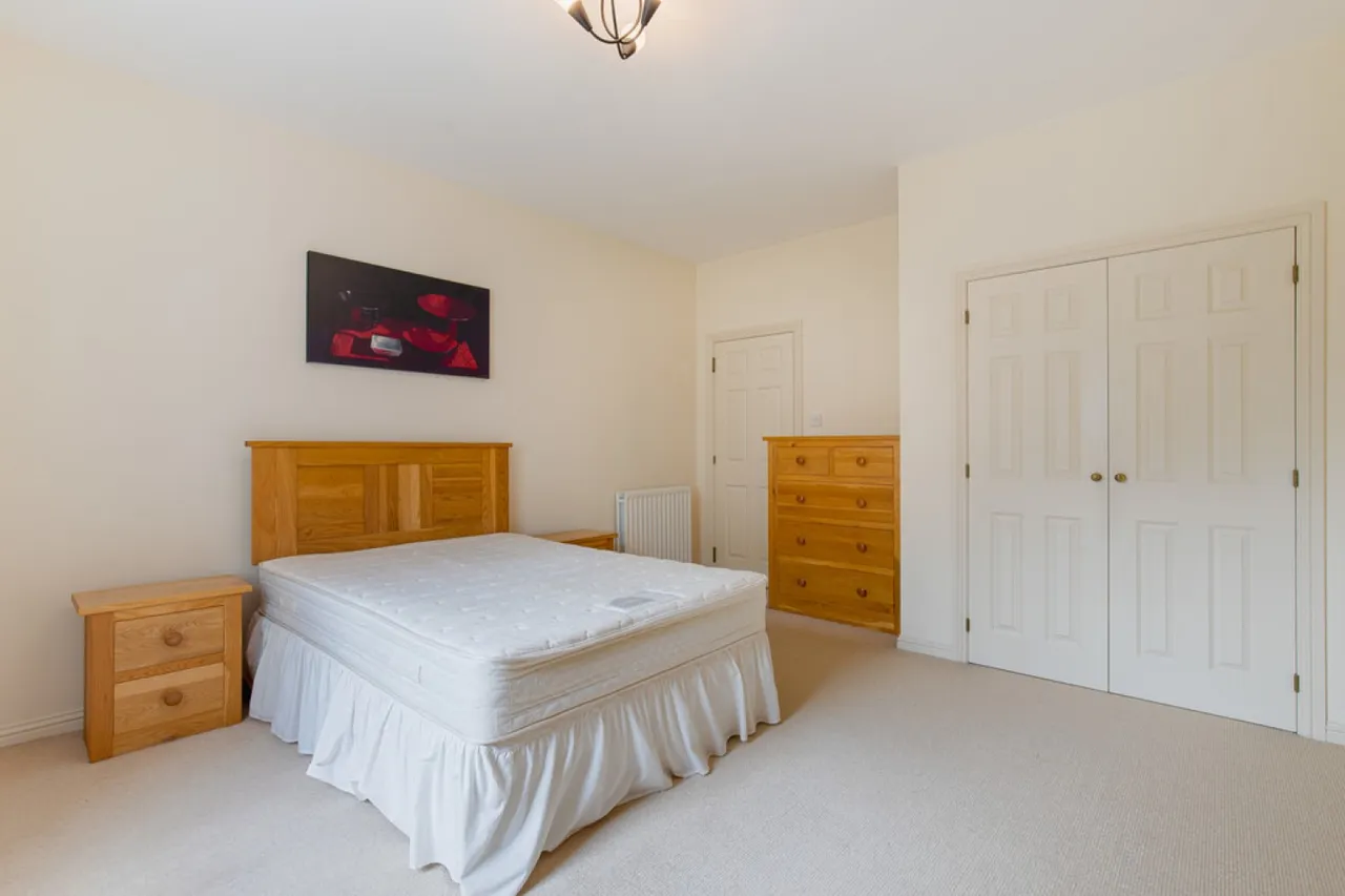 Corunna Place, AB23, photo 6