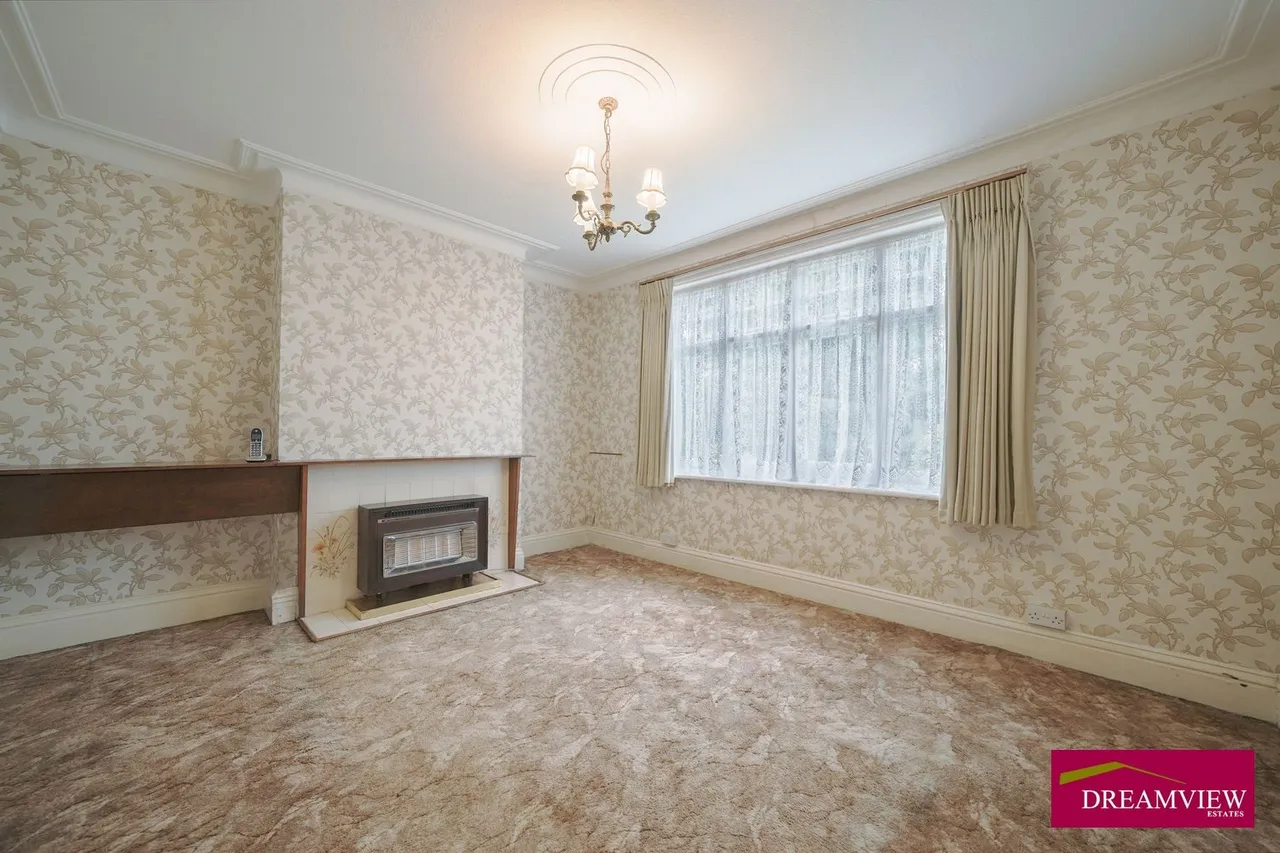 3 bed semi-detached house for sale Bridge Lane, Temple Fortune NW11, photo 10