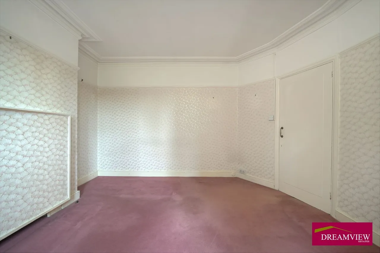 3 bed semi-detached house for sale Bridge Lane, Temple Fortune NW11, photo 4