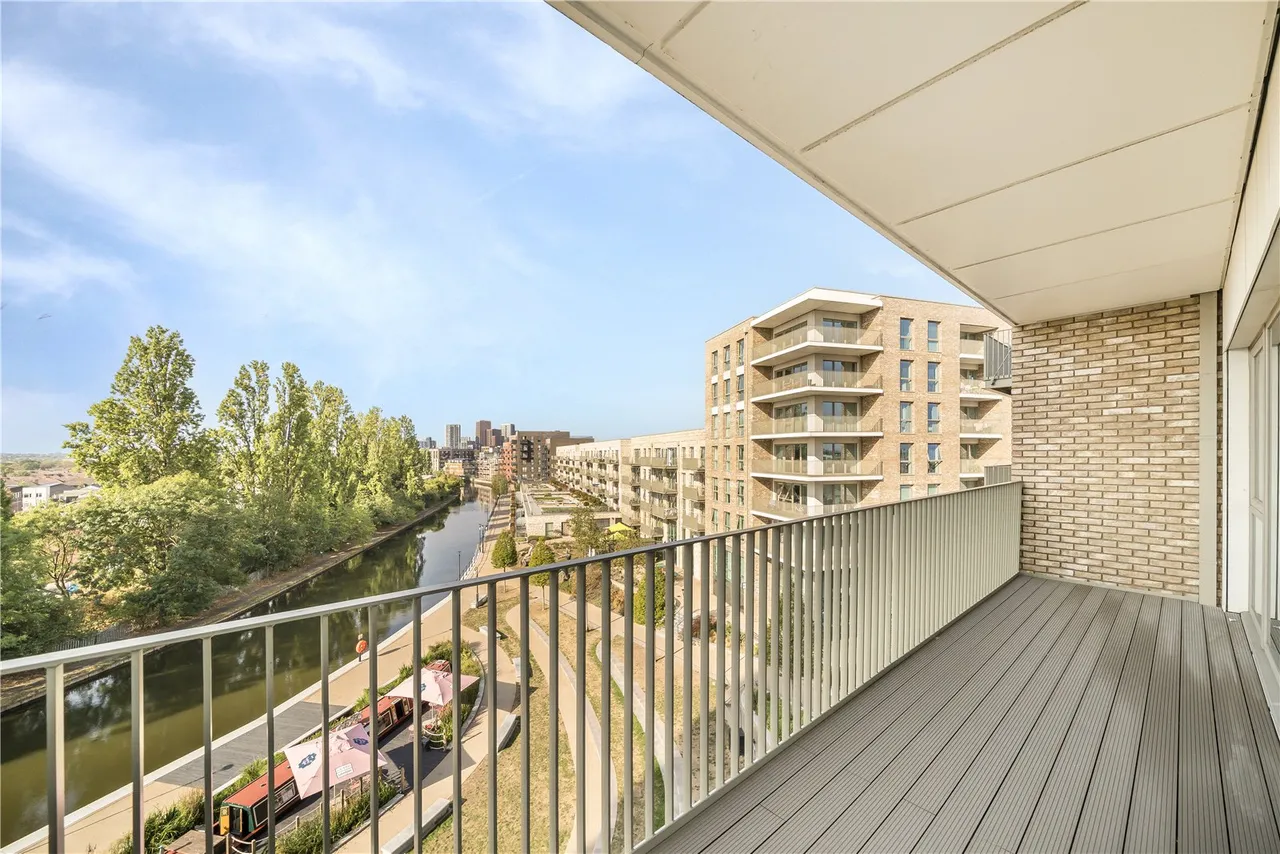Beresford Avenue, Grand Union, HA0, photo 8