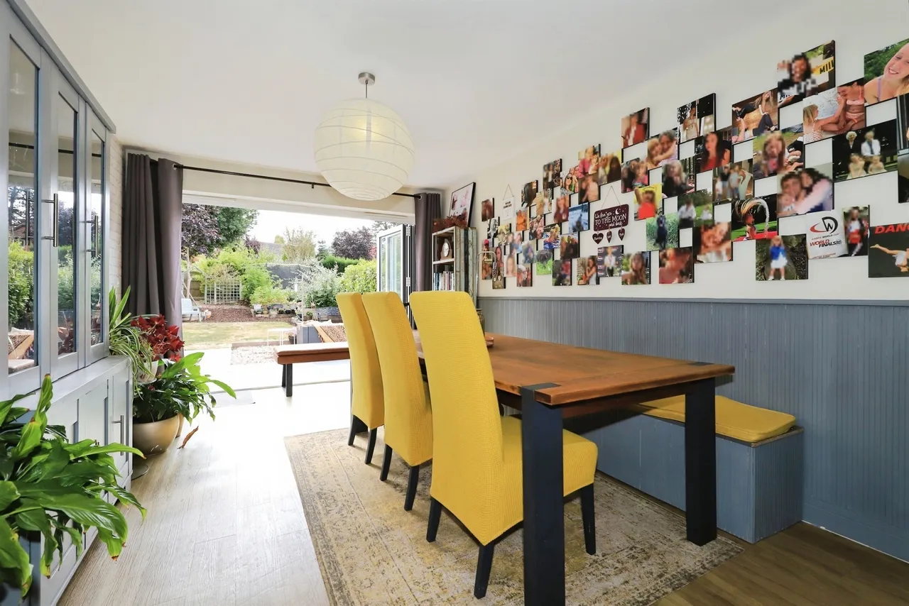 Worcester Road, Hagley, DY9, photo 8
