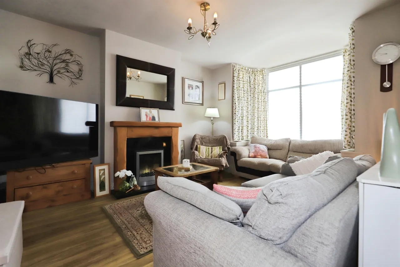 Worcester Road, Hagley, DY9, photo 5
