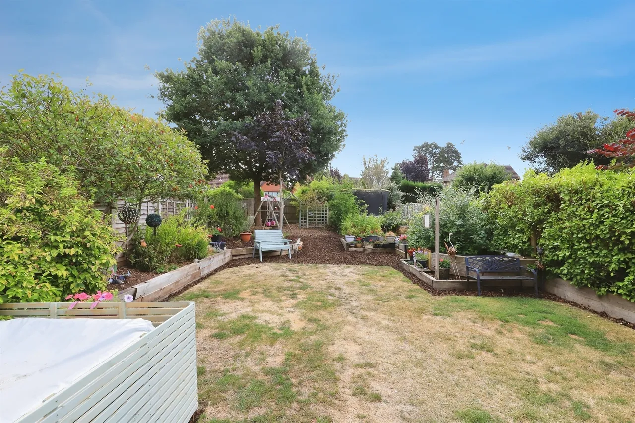 Worcester Road, Hagley, DY9, photo 29
