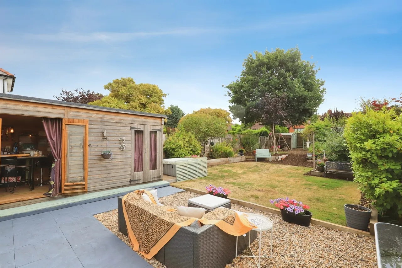 Worcester Road, Hagley, DY9, photo 27
