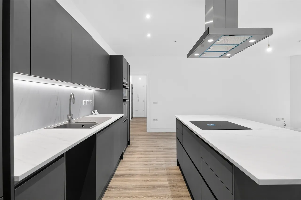 Main Road, Castlehead, PA2, photo 5