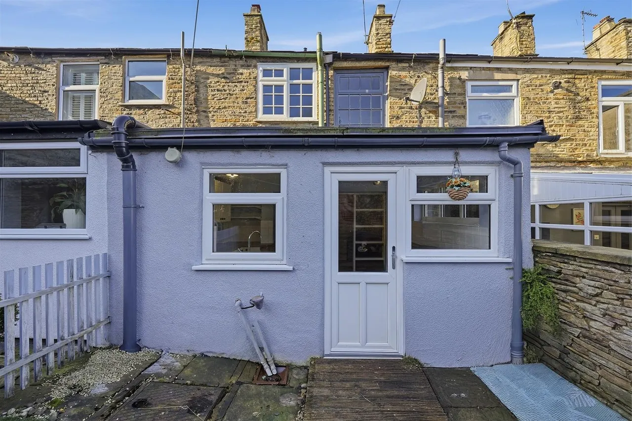 Adlington Road, Bollington, photo 14
