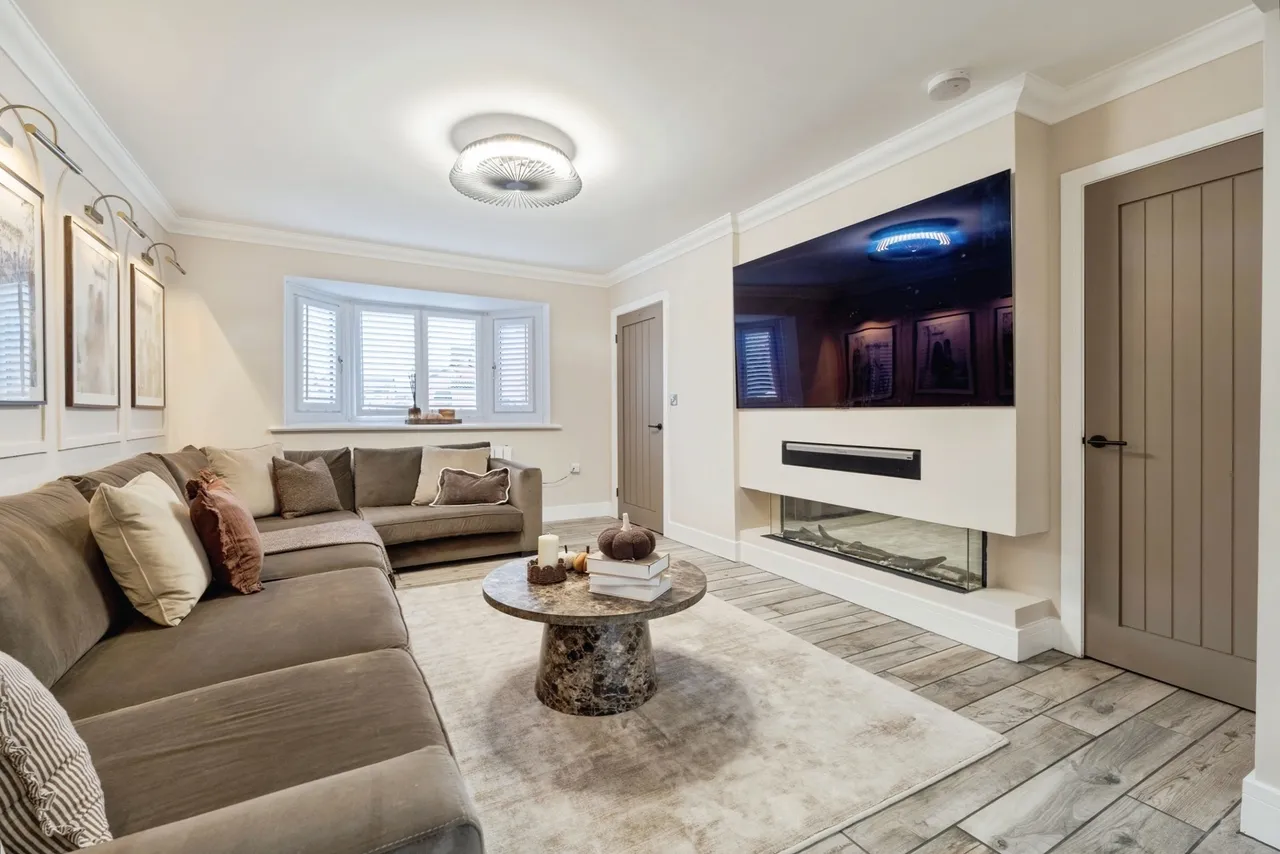 Albany Fold, Westhoughton, BL5, photo 10