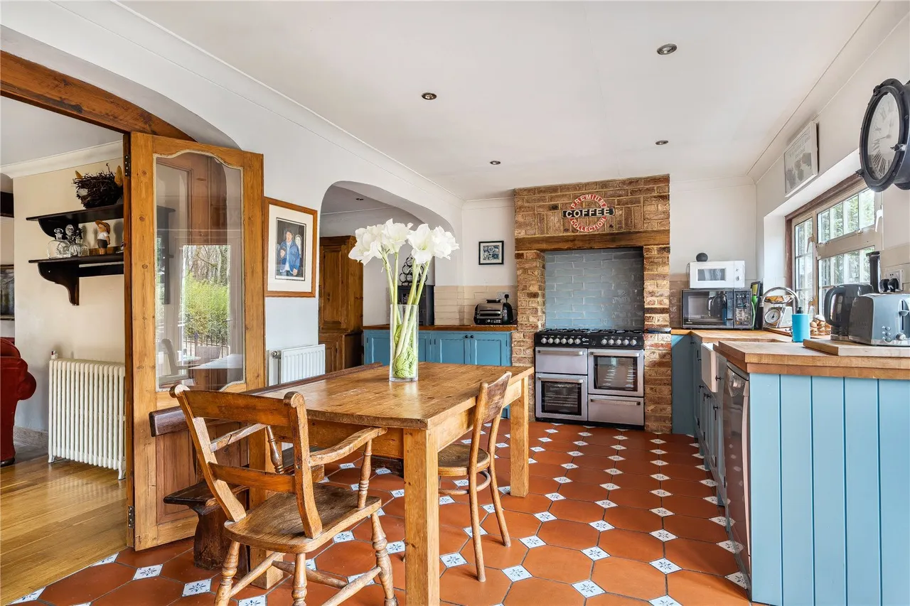 Well Hill Lane, Kent, BR6, photo 3