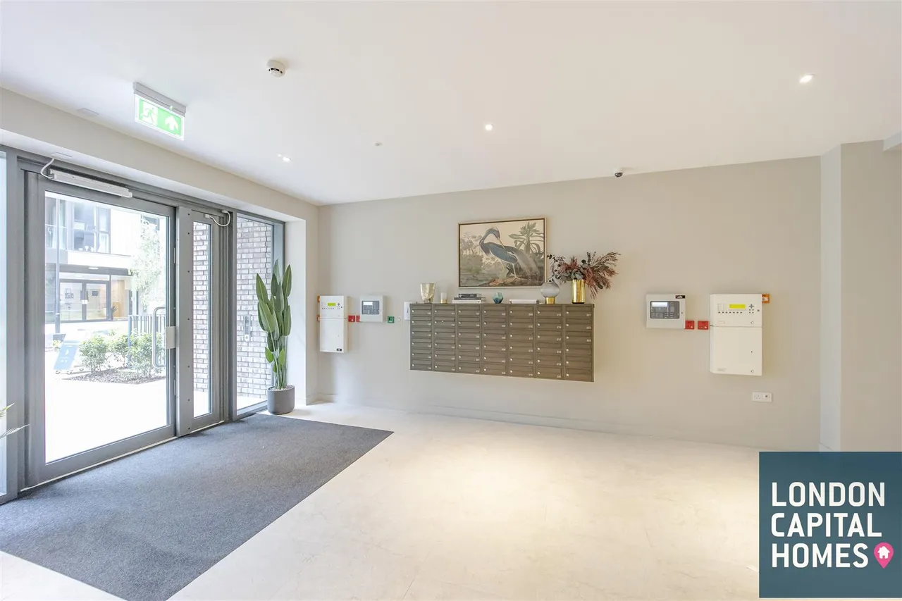 Coster Avenue, London, photo 14