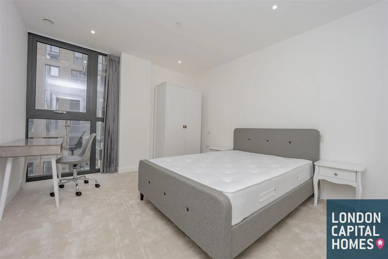 Coster Avenue, London, photo 6