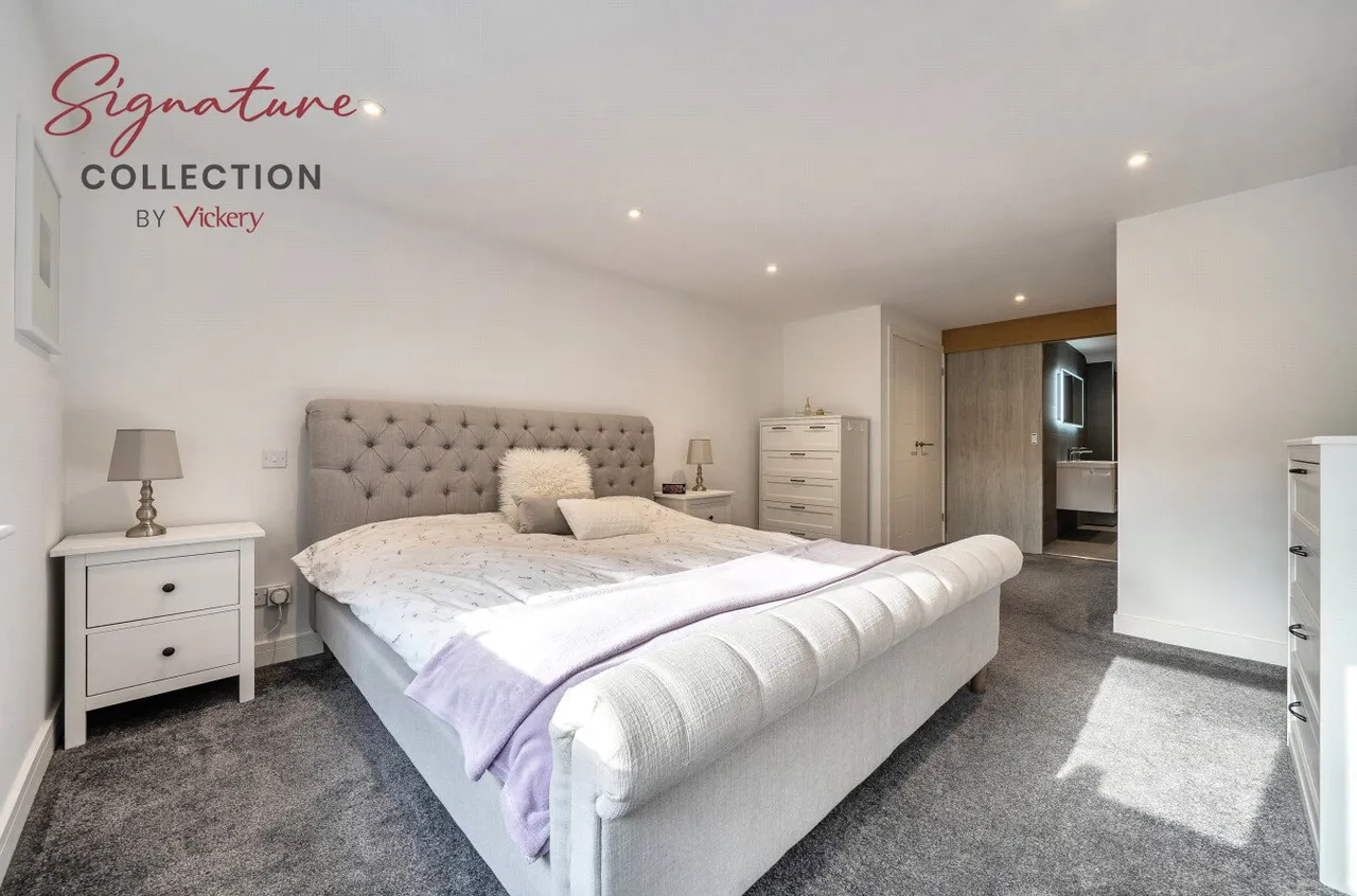 Upper Chobham Road, Camberley, GU15, photo 8
