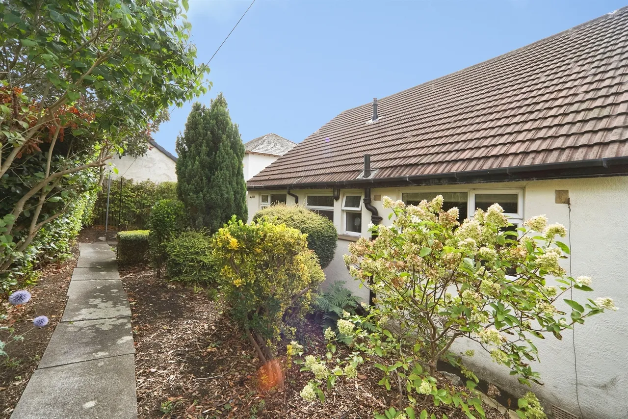Carr Lane, Riddlesden, BD20, photo 20