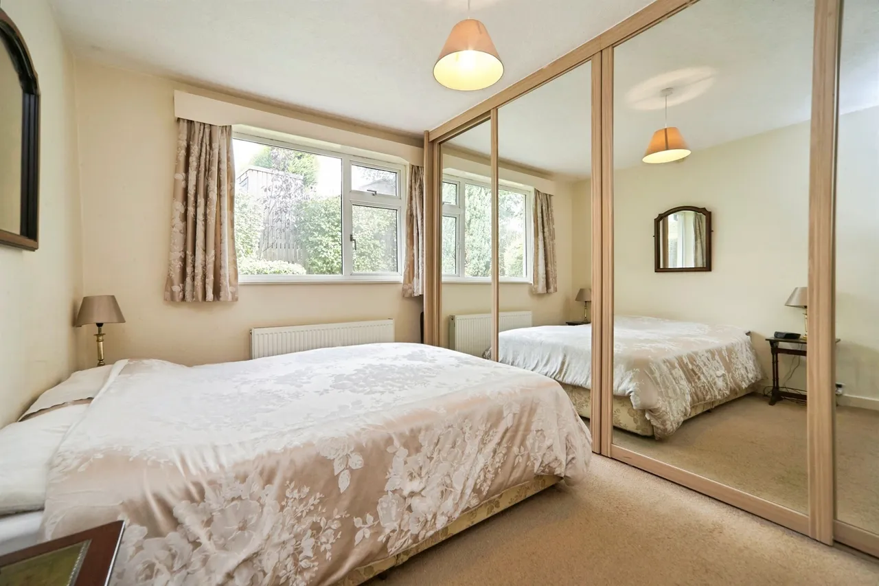 Carr Lane, Riddlesden, BD20, photo 11