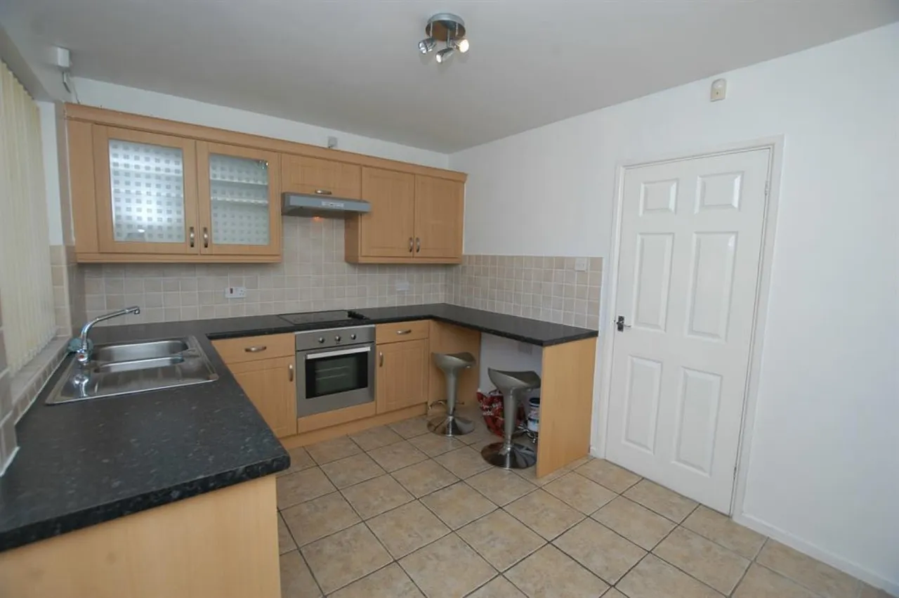 Byrchen Moor Gardens, Brierley Hill, DY5, photo 6