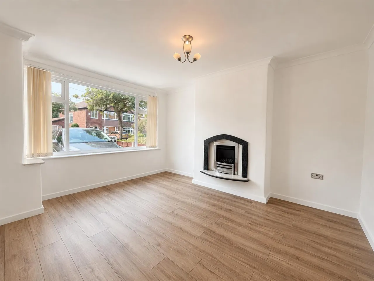 Chilcote Avenue, Sale, M33, photo 8