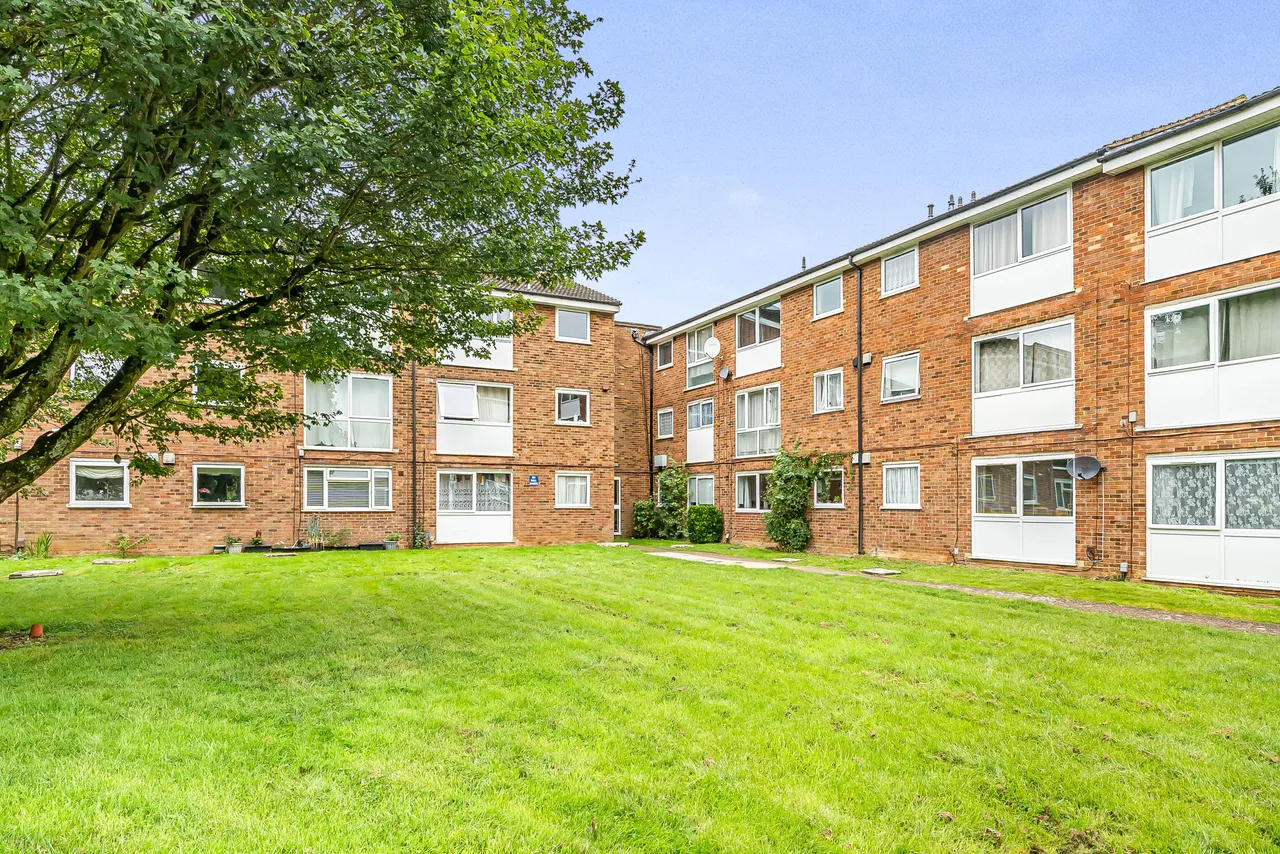 55 Burns Drive, Hemel Hempstead, photo 2