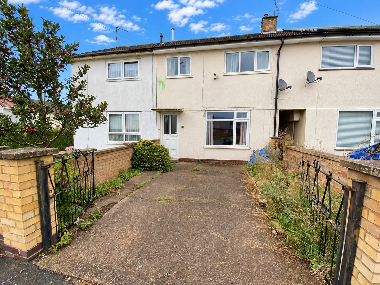 3 bed house for sale, Strensall Road, Leicester, LE2