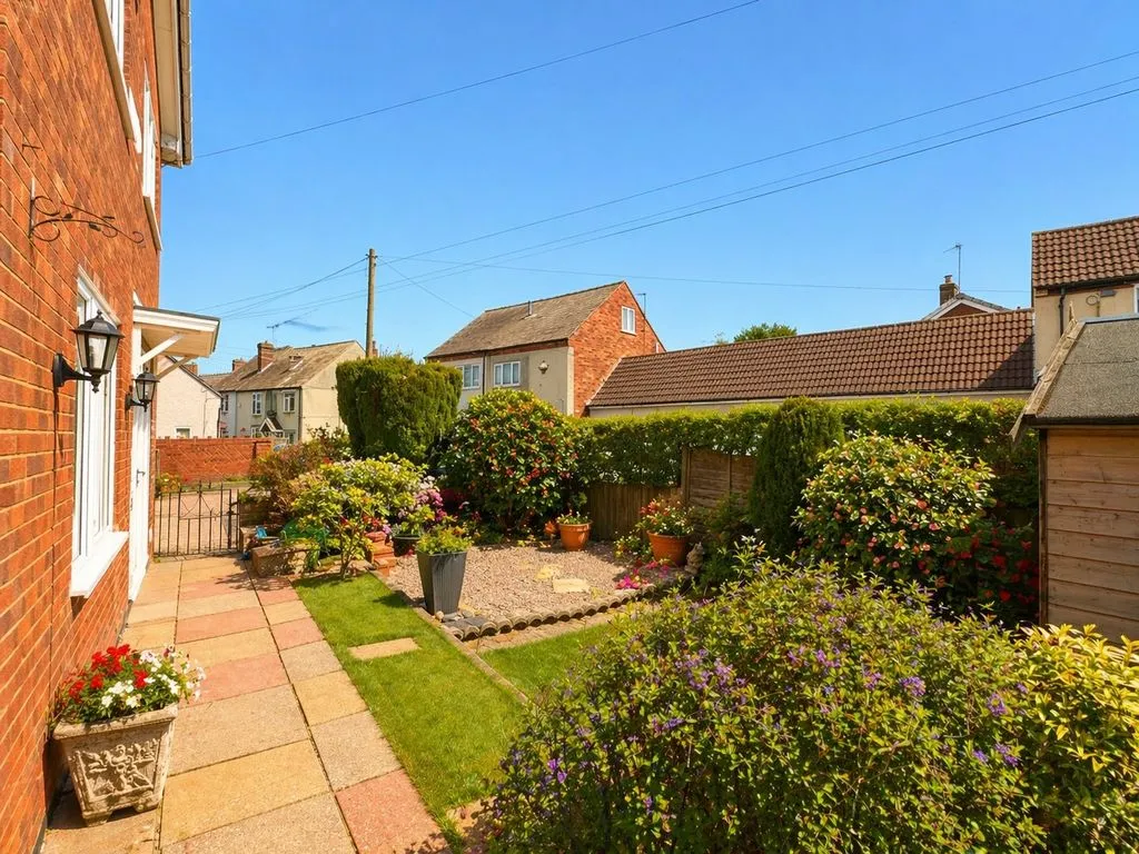New Street, Chasetown, WS7, photo 17
