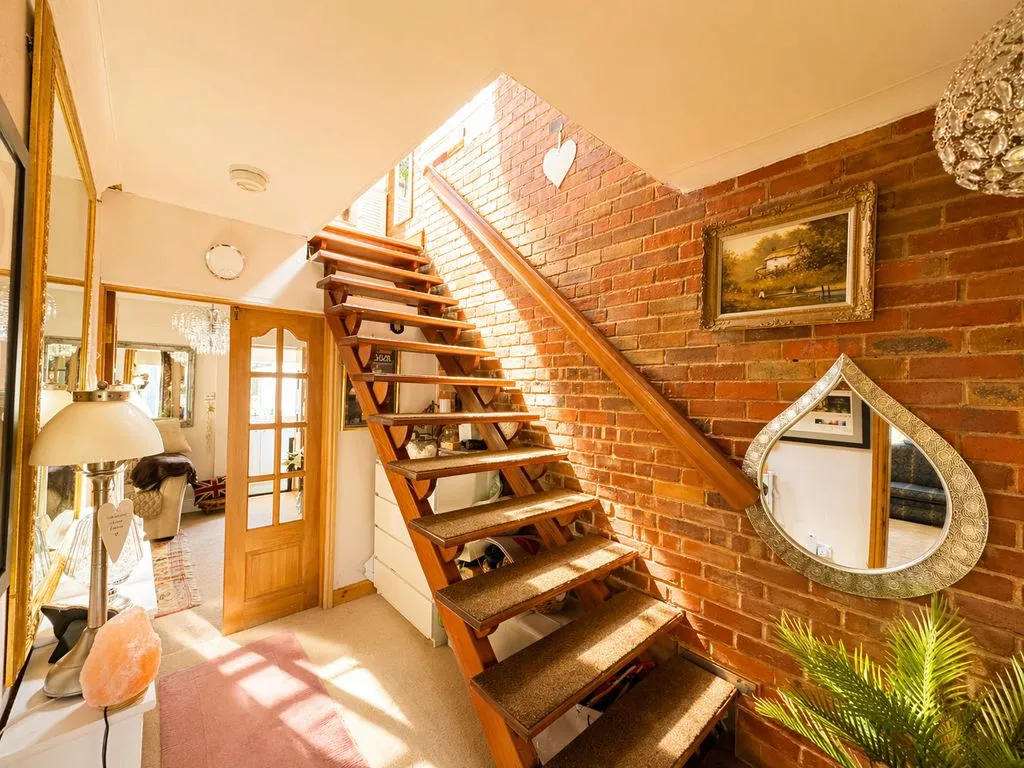 New Street, Chasetown, WS7, photo 10