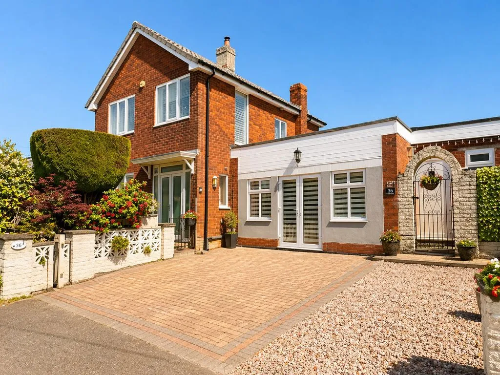 3 bed house for sale, New Street, Chasetown, WS7