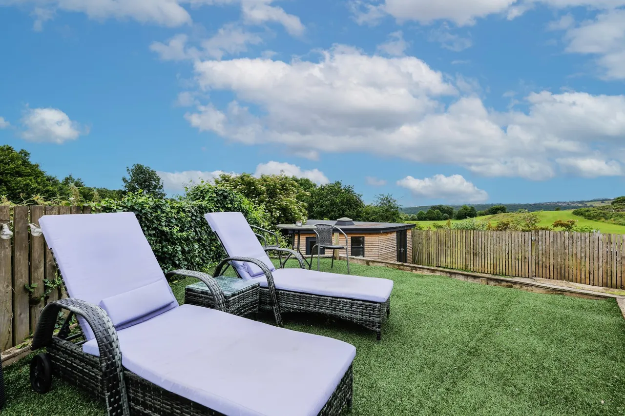Park Road, Thackley, BD10, photo 18