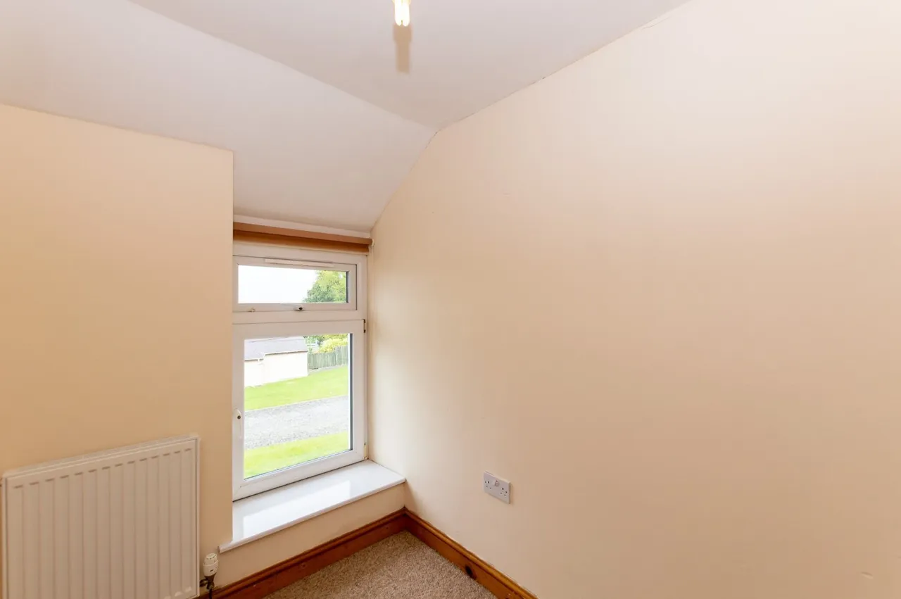 Rhostryfan, Caernarfon, LL54, photo 9