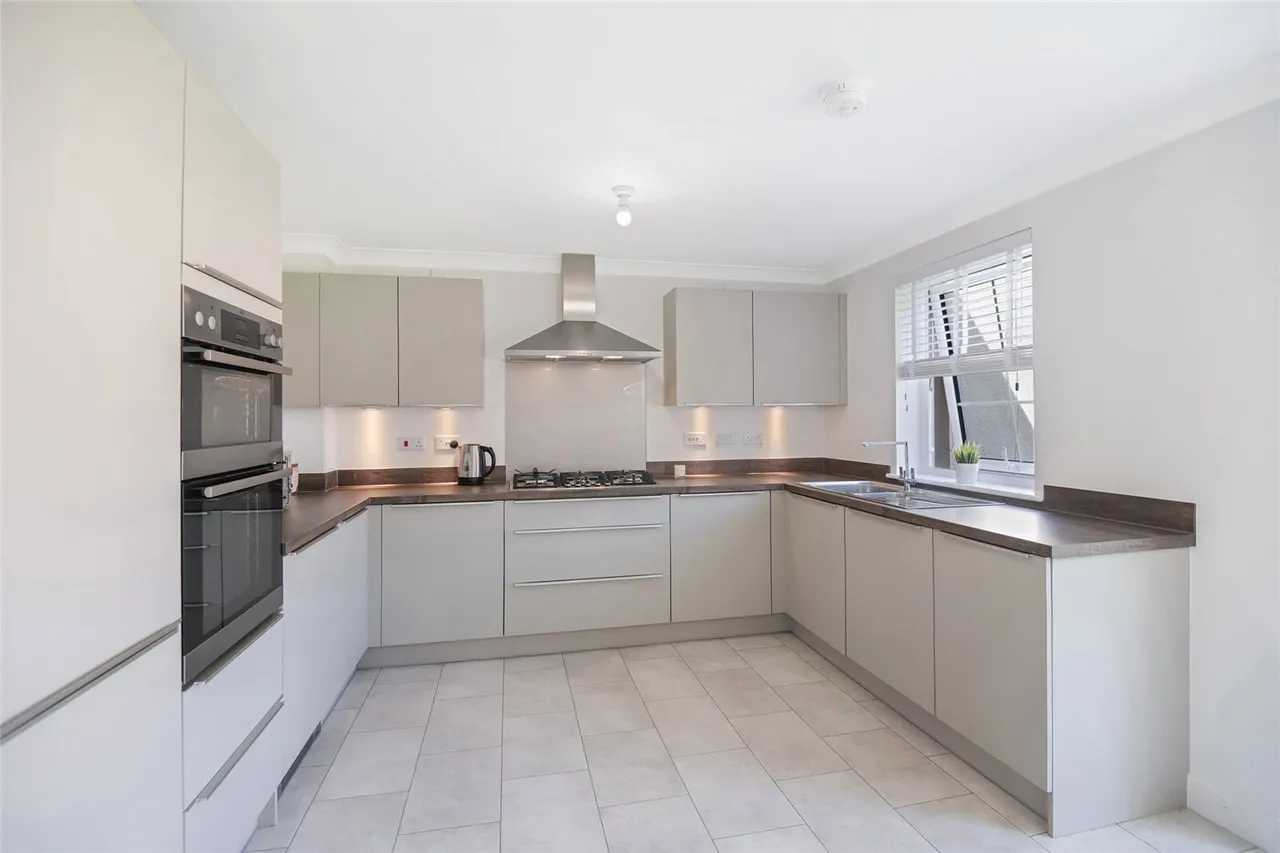 Noble Drive, Robroyston, Glasgow, G33, photo 6