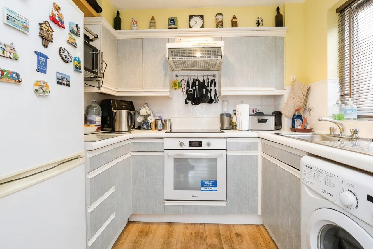Talus Close, PURFLEET-ON-THAMES, Essex, RM19, photo 7