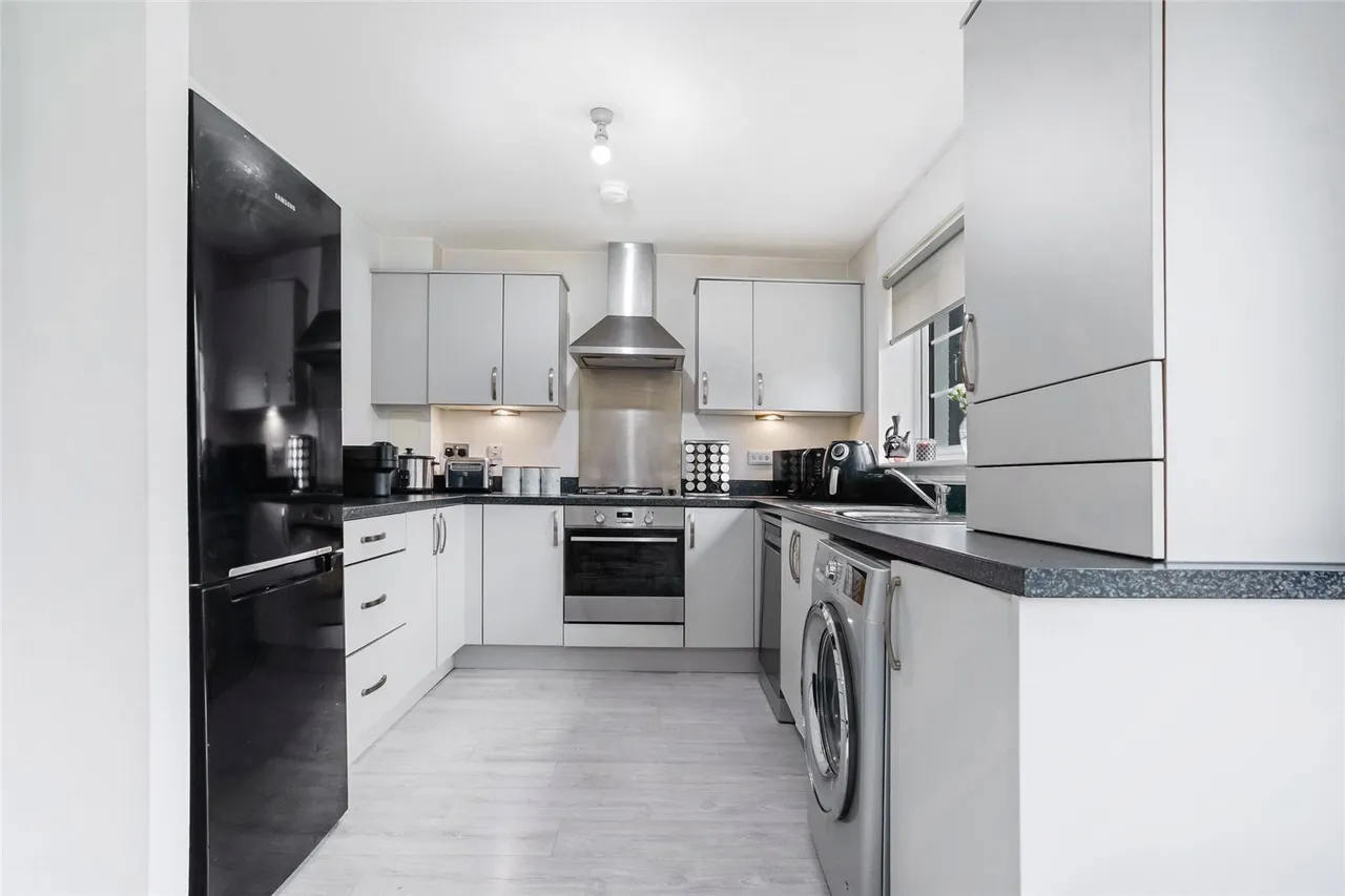 Dalrymple Crescent, Rutherglen, Glasgow, South Lanarkshire, G73, photo 5