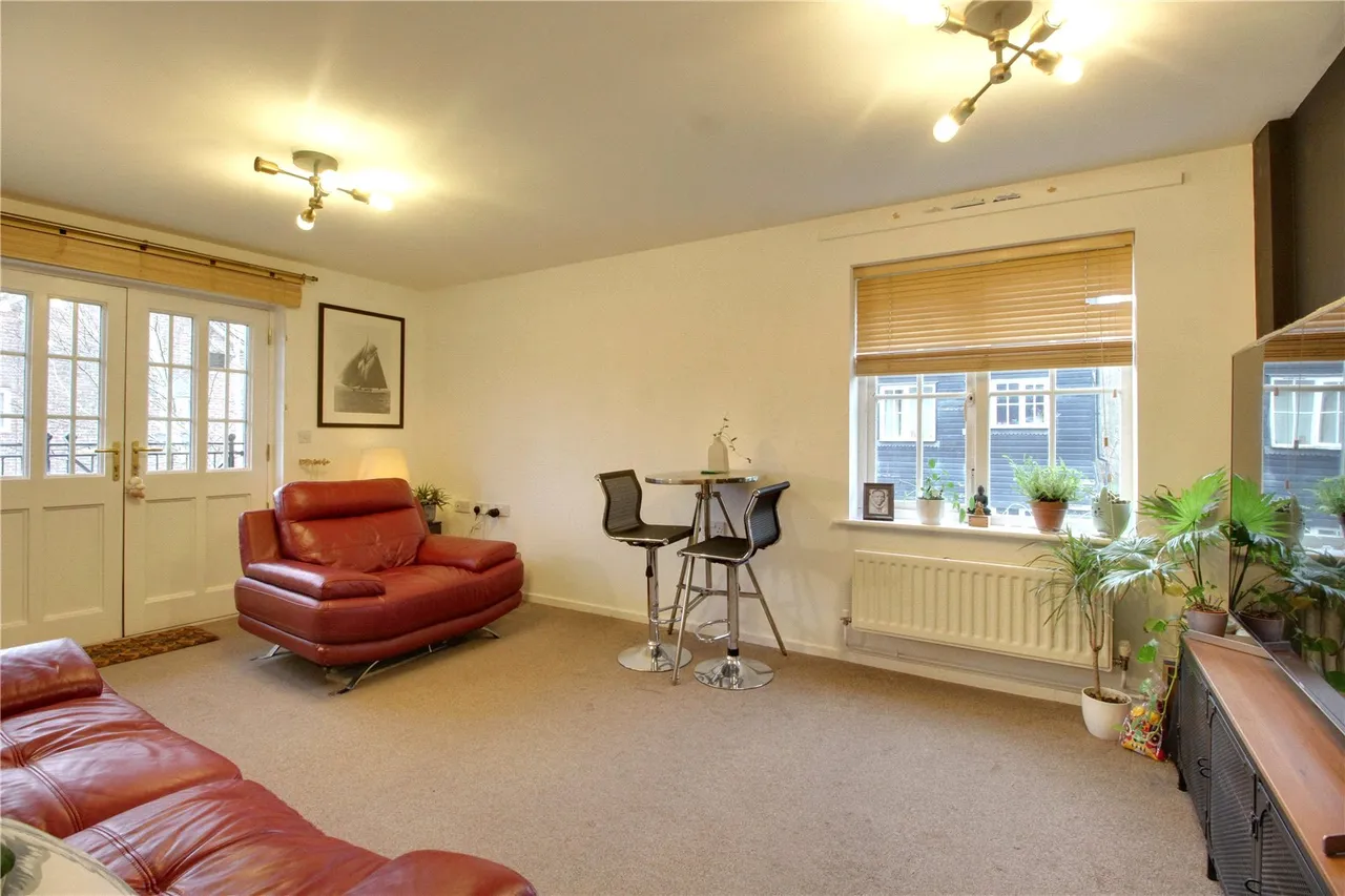 Worldham House, Twyford Close, Fleet, GU51 1JX, photo 9