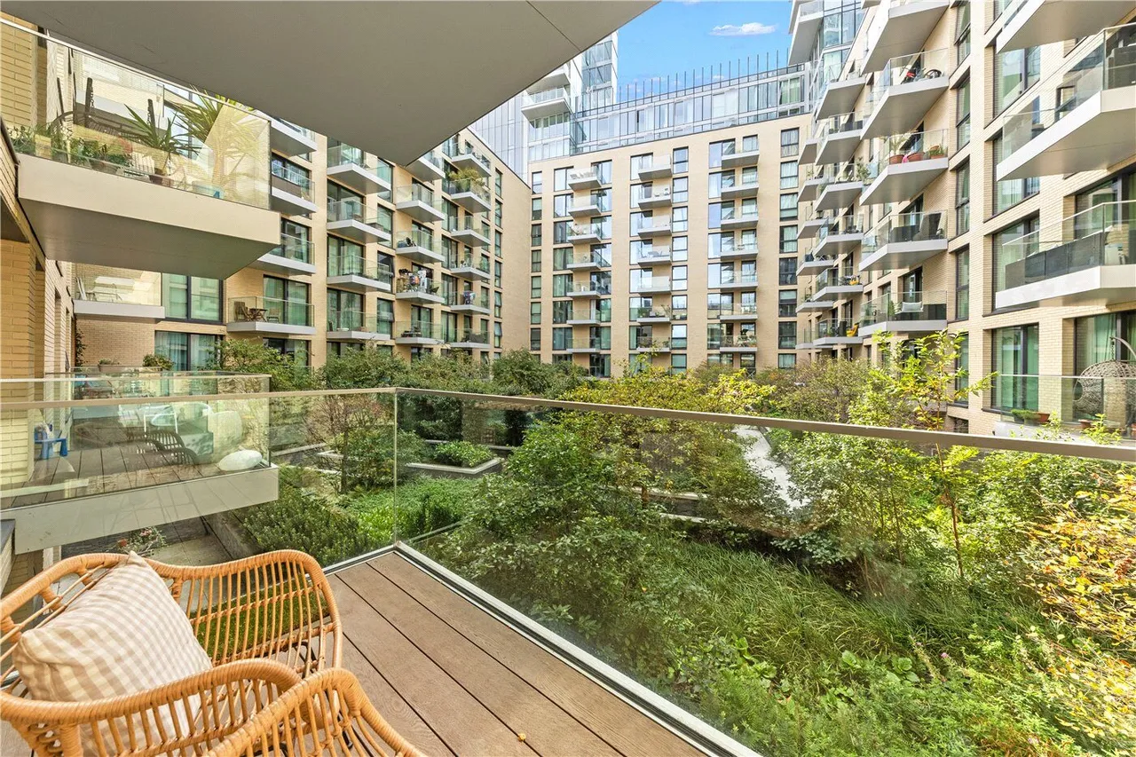Bridle Mews, London, E1, photo 2