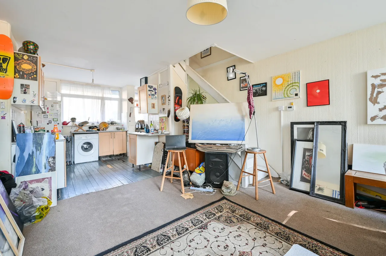 Flat 6 Fontenelle, Sceaux Gardens, London, photo 5